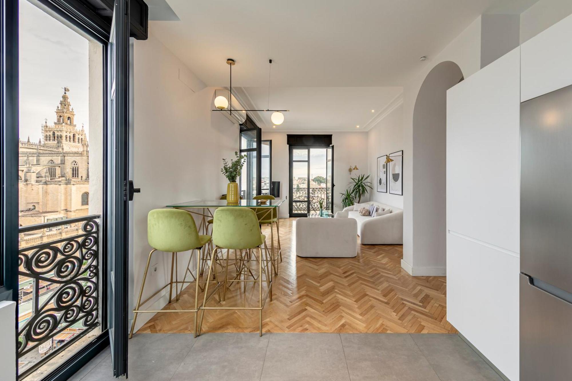 Isg Apartments The Most Exclusive Apartment In Sevillaparking Екстер'єр фото