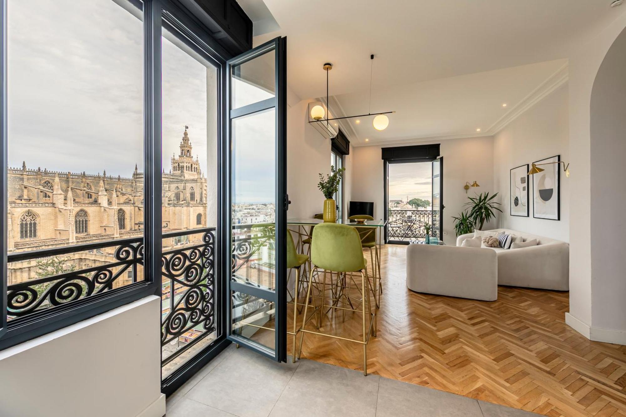 Isg Apartments The Most Exclusive Apartment In Sevillaparking Екстер'єр фото