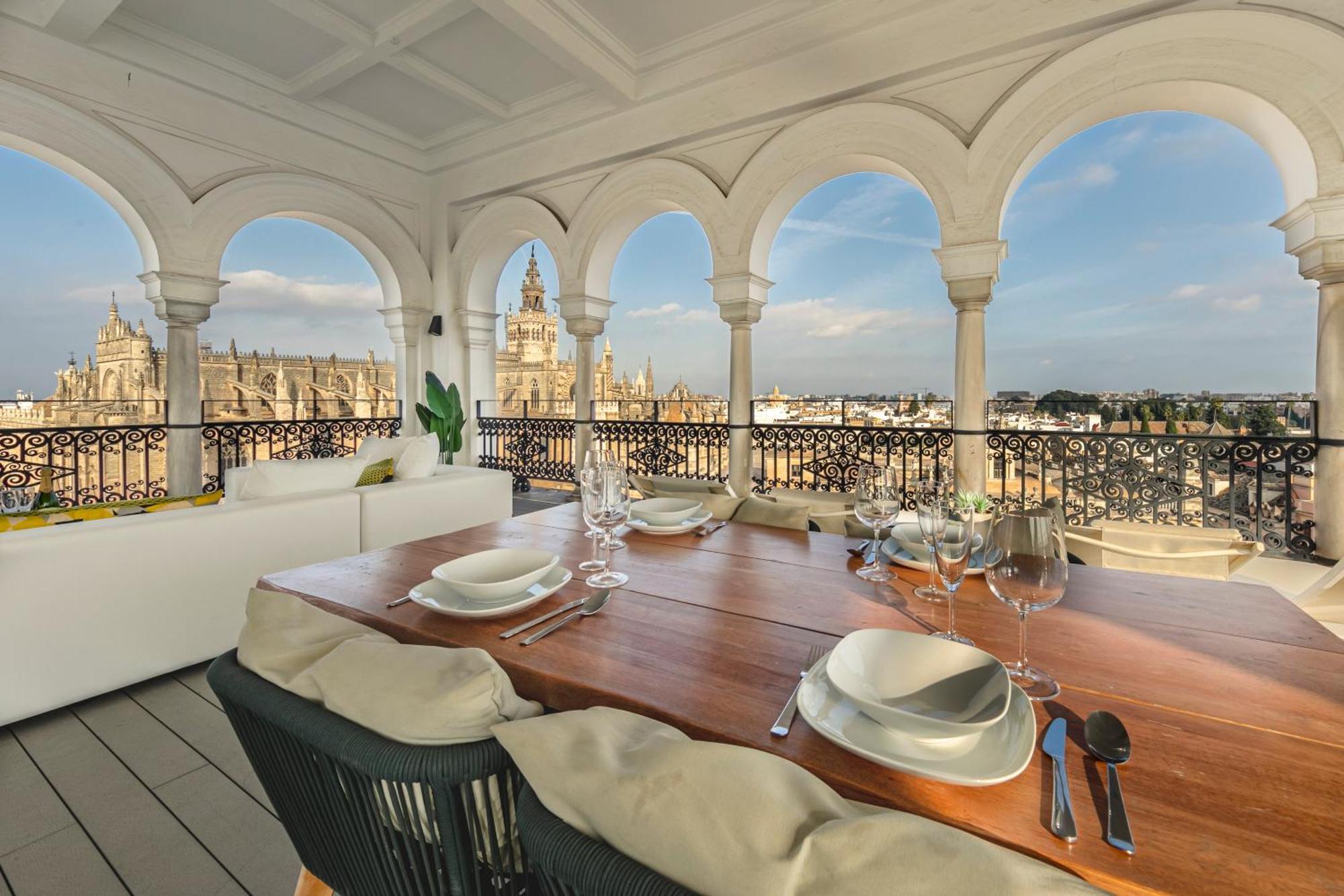 Isg Apartments The Most Exclusive Apartment In Sevillaparking Екстер'єр фото