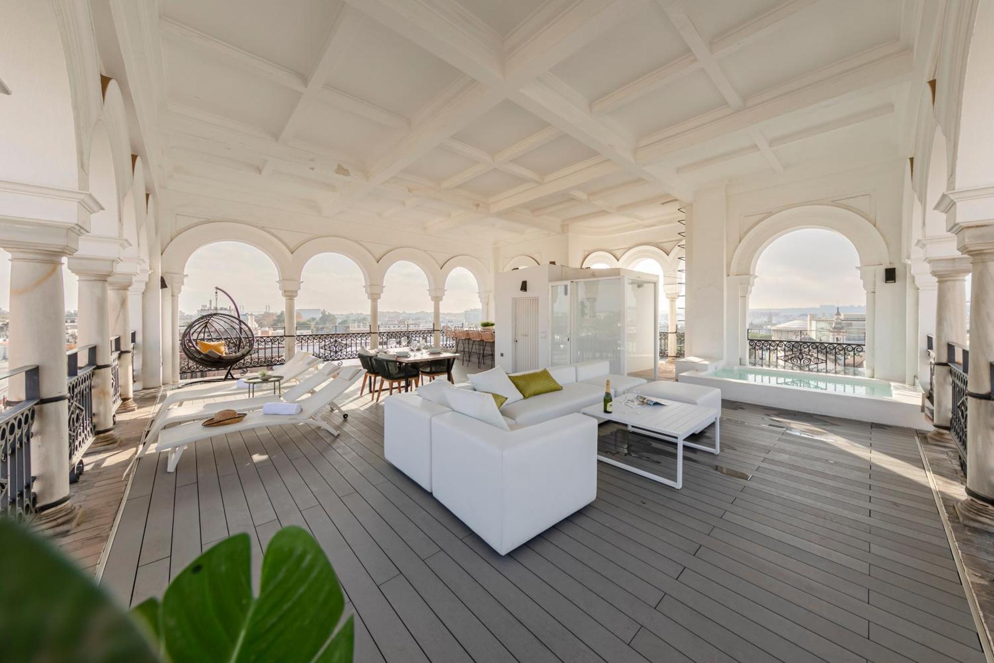 Isg Apartments The Most Exclusive Apartment In Sevillaparking Екстер'єр фото